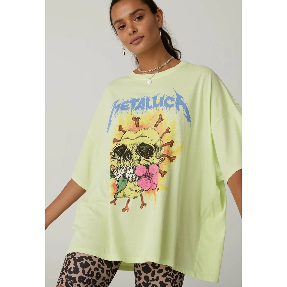 Daydreamer Metallica Skull Floral Double Sided Graphic T-Shirt One Size Yellow